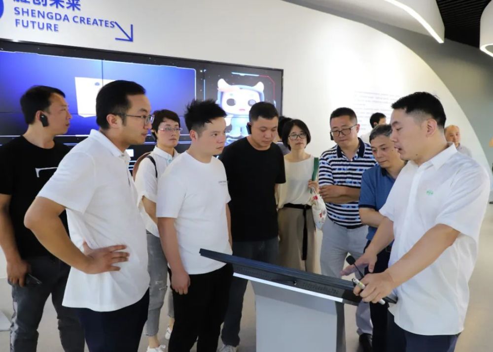 赴杭觀摩智能工廠，助力屯溪工業升級